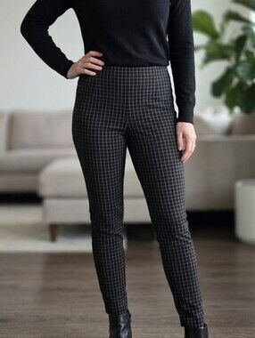Lyssé New York Plaid Grid Skinny Pants -Size MEDIUM